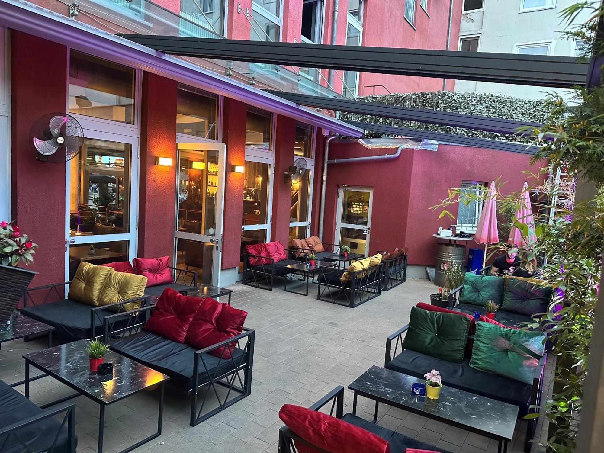 Maxim Apartments Майнц Екстериор снимка